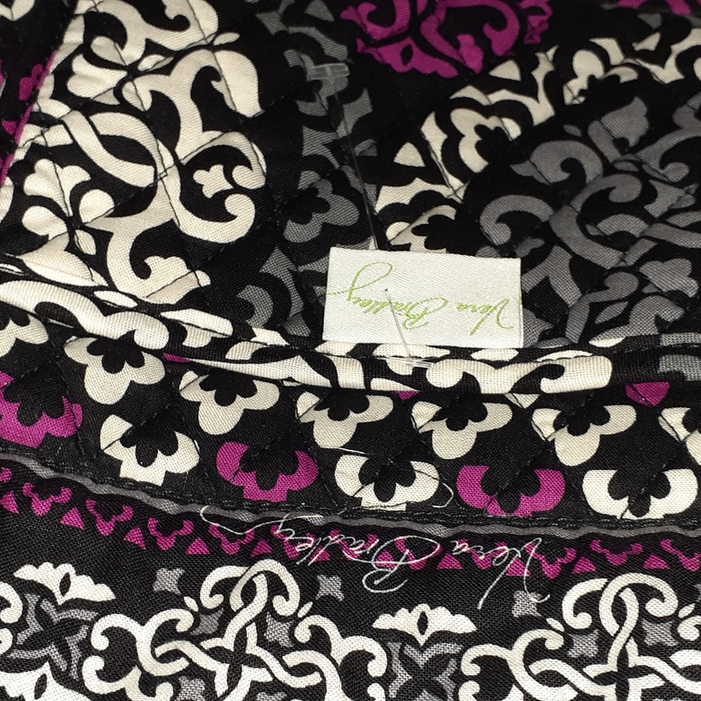 Vera Bradley - Picture 6 of 7